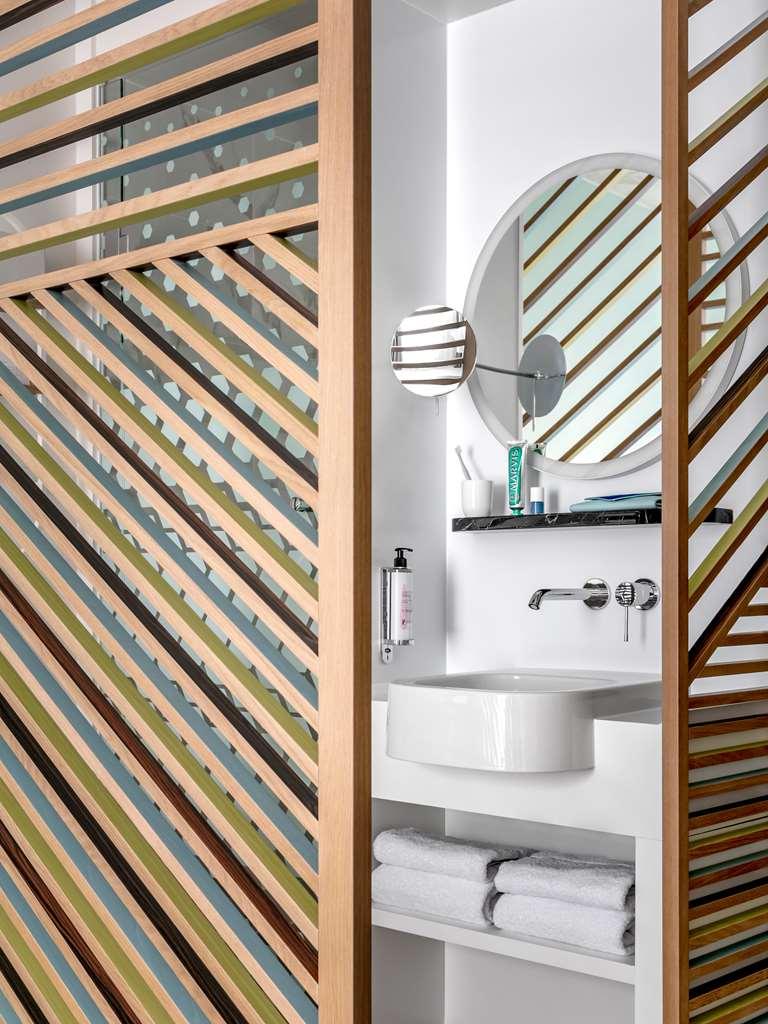 Okko Hotels Nice Aeroport Zewnętrze zdjęcie